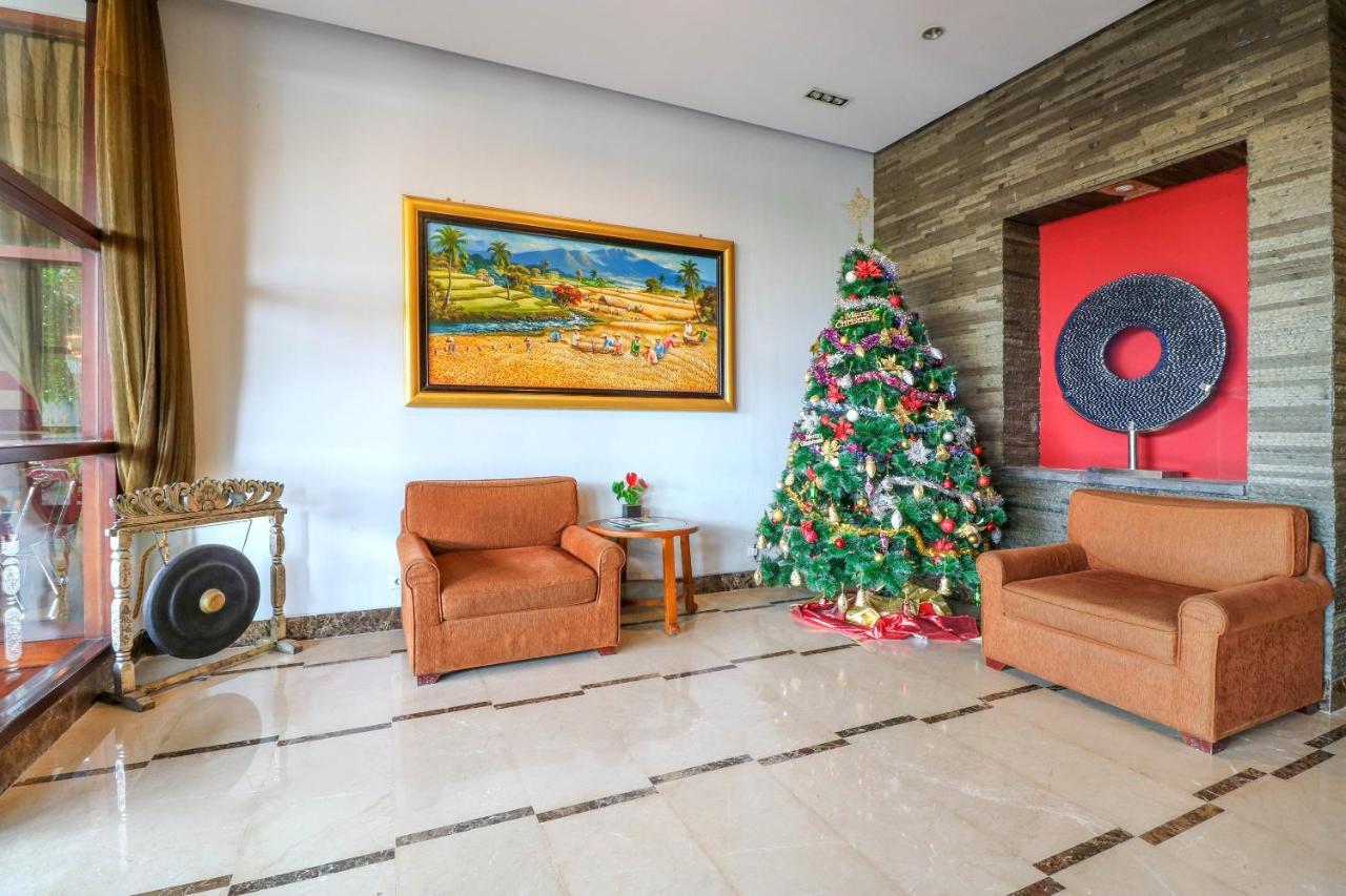 Capital O 2114 Grand Jimbaran Boutique Hotel מראה חיצוני תמונה