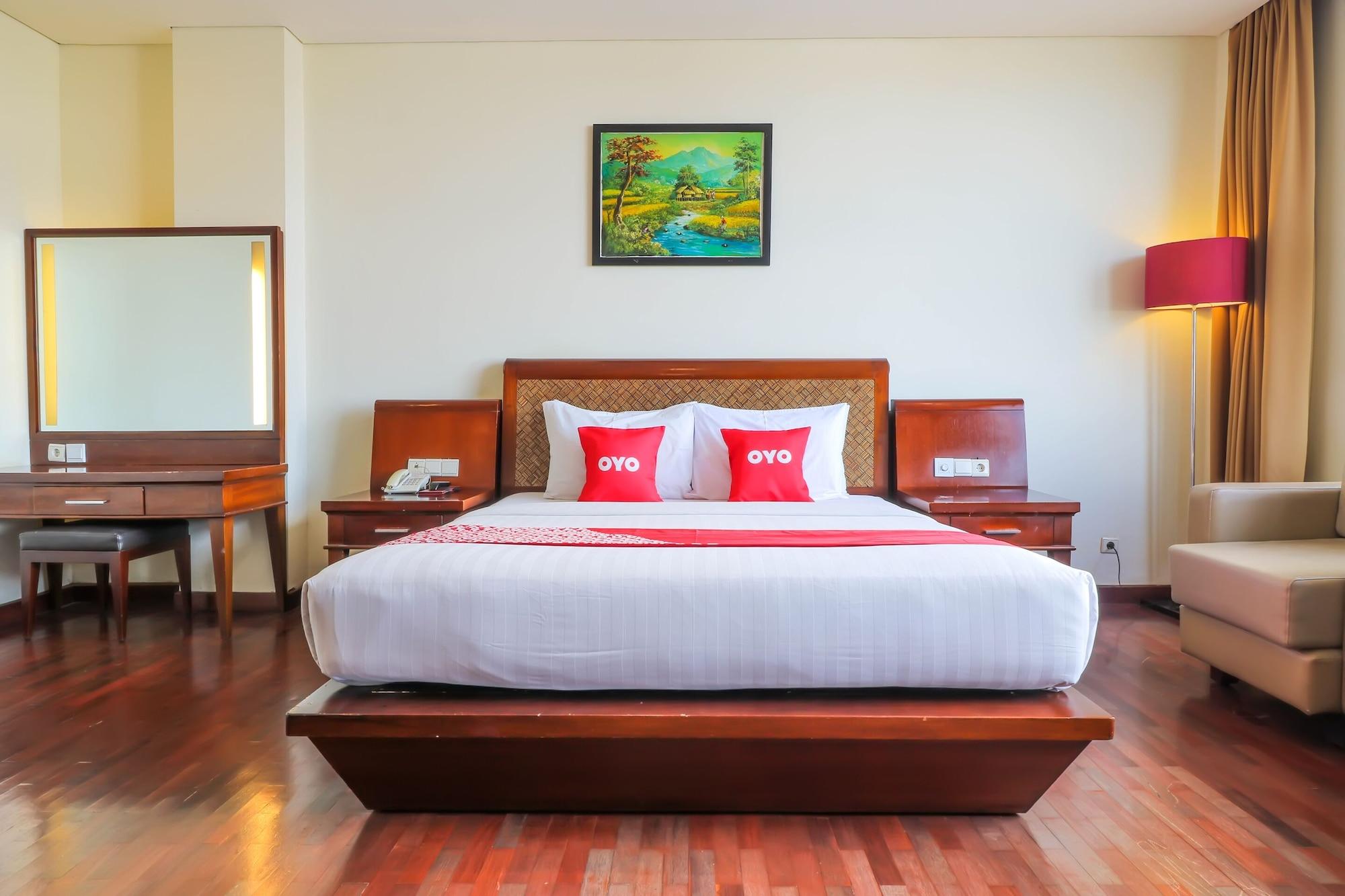 Capital O 2114 Grand Jimbaran Boutique Hotel מראה חיצוני תמונה