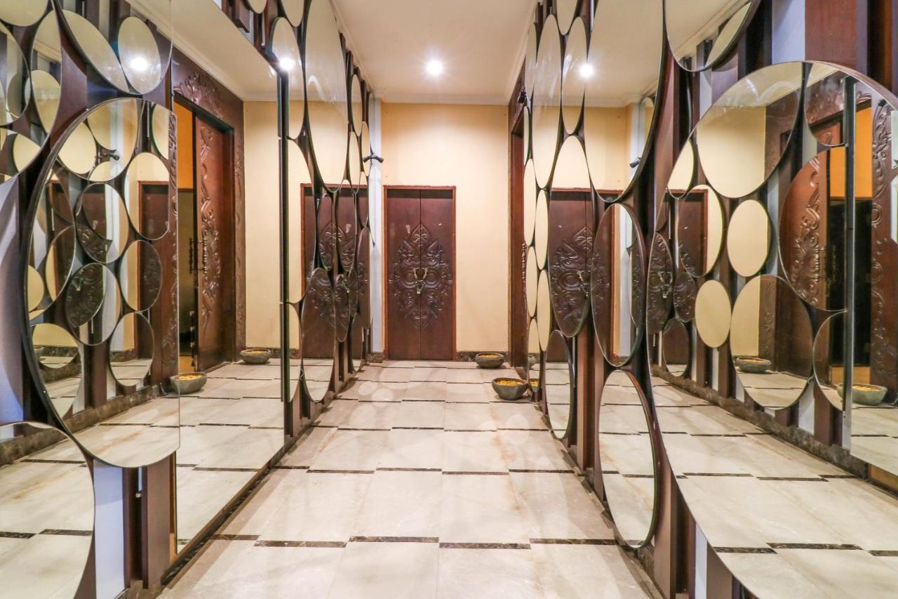 Capital O 2114 Grand Jimbaran Boutique Hotel מראה חיצוני תמונה